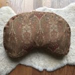 Our brown sheepskin meditation cushion Brown sheepskin meditation cushion